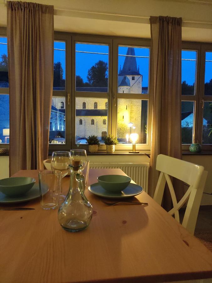 Gîte À l'Ombre du Clocher avec jacuzzi et sauna privatifs Celles  Exterior foto