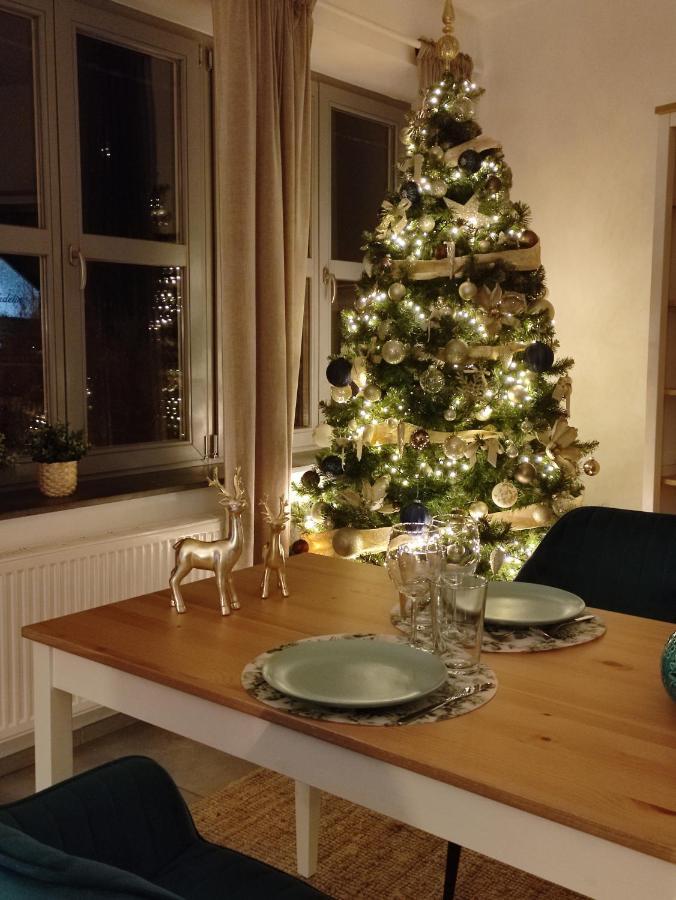 Gîte À l'Ombre du Clocher avec jacuzzi et sauna privatifs Celles  Exterior foto